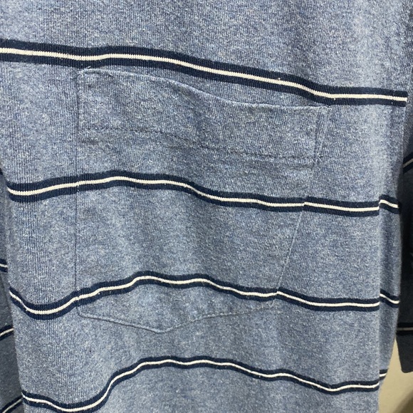 🔥 3 for $15 🔥 Men’s George shirt - Picture 2 of 3